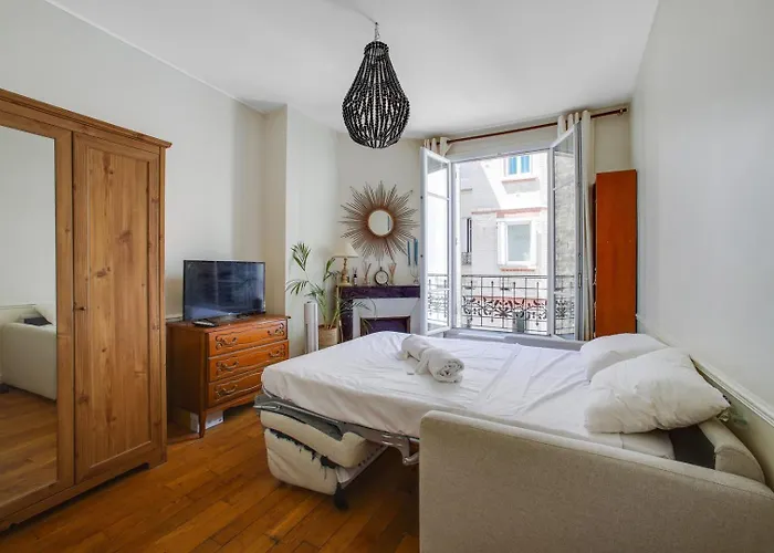 アパート Tiny House Champs Elysees パリ